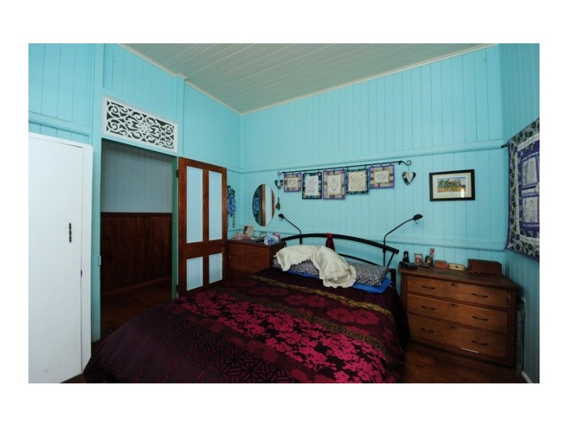 44 Yarroon Street, Gladstone QLD 4680