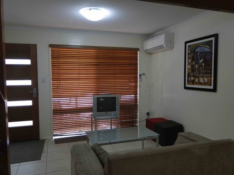 8 and 9 / 20 Short Street, Gladstone QLD 4680