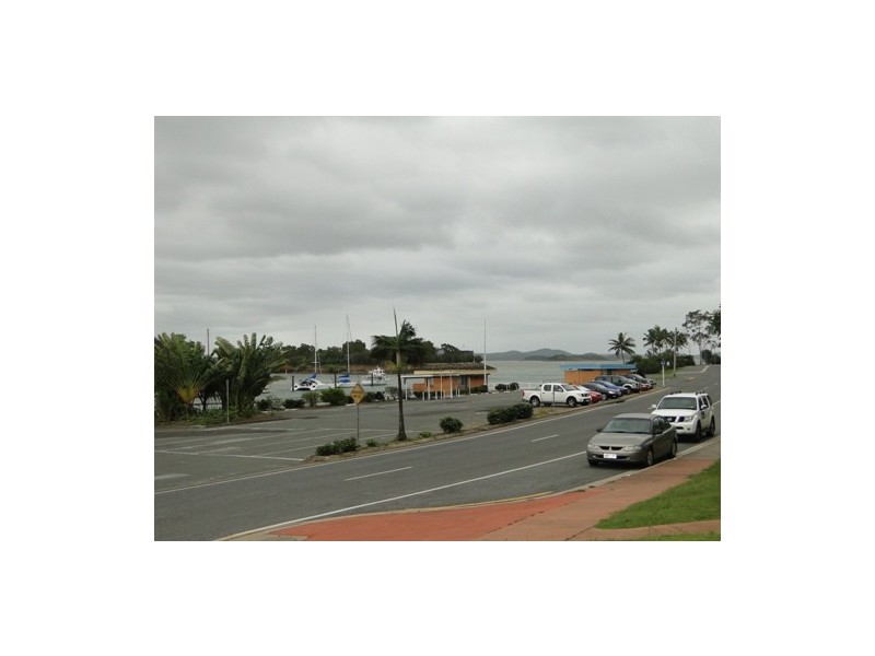 Unit 4 / 8 Oaka Lane, Gladstone City QLD 4680