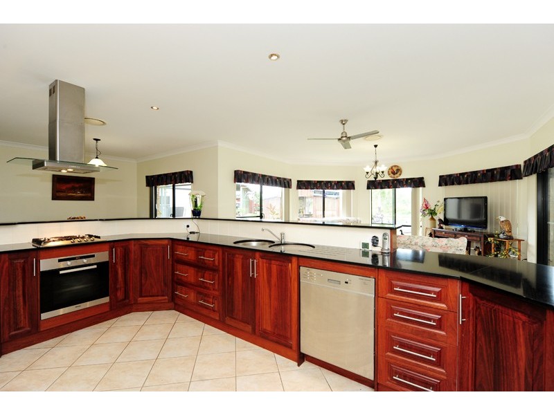 36 Jim Whyte Way, Gladstone QLD 4680