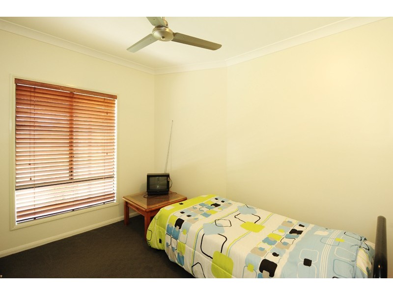 36 Jim Whyte Way, Gladstone QLD 4680