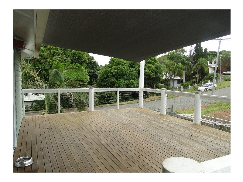 33 Boles Street, West Gladstone QLD 4680