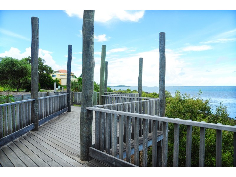 4 The Esplanade, Gladstone QLD 4680