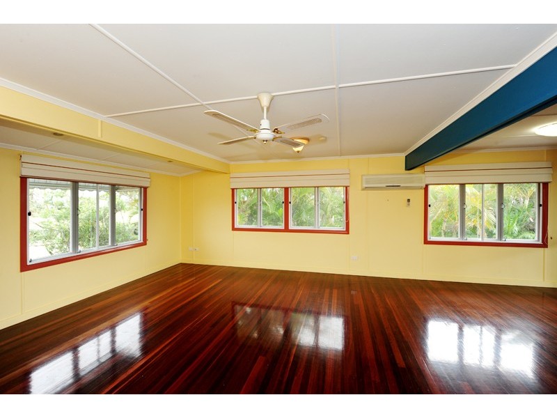 4 The Esplanade, Gladstone QLD 4680