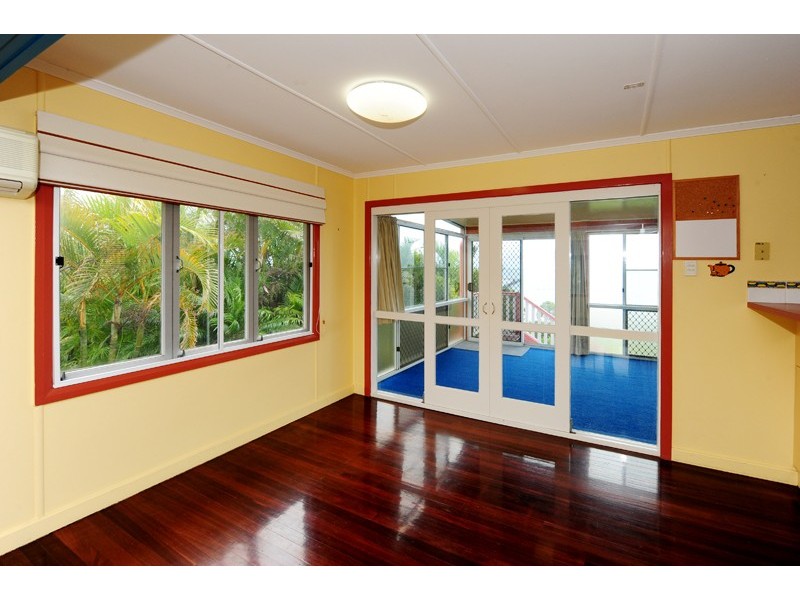 4 The Esplanade, Gladstone QLD 4680