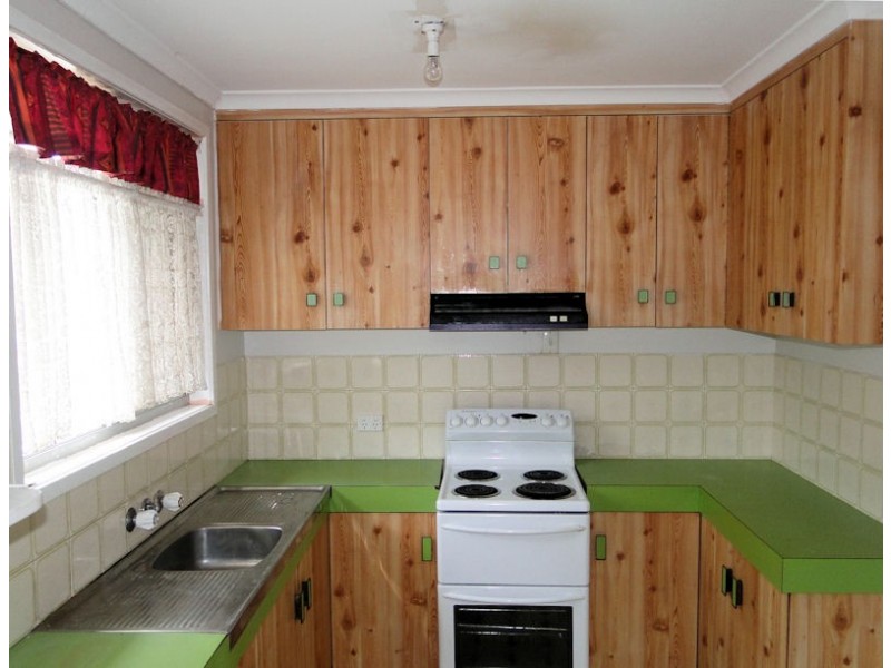 16 Drummer Street, Gladstone QLD 4680