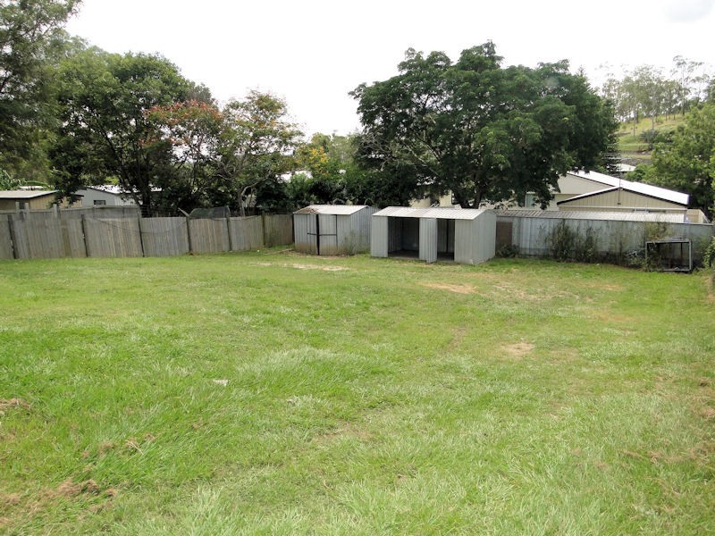 16 Drummer Street, Gladstone QLD 4680