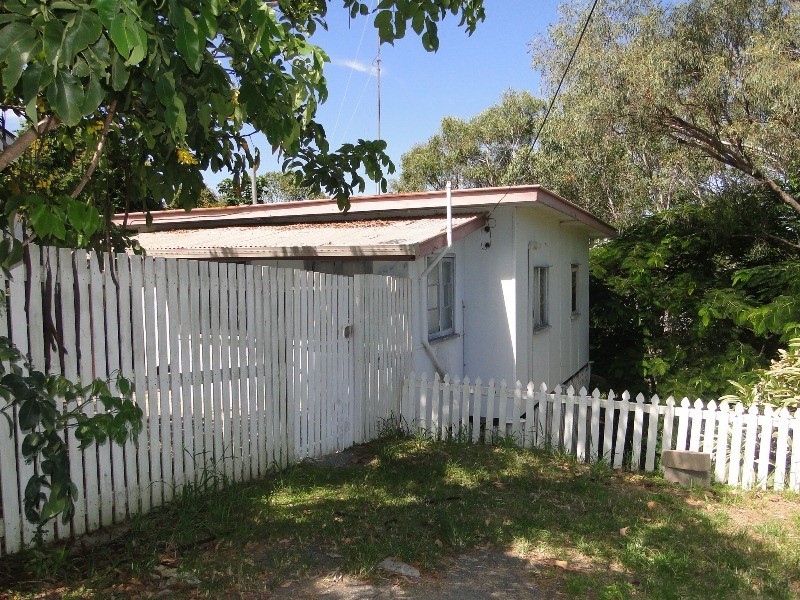 36 Elizabeth Street, South Gladstone QLD 4680