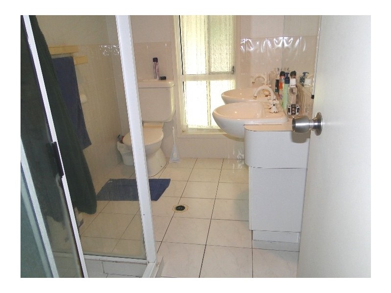 2 Weatherly Court, Gladstone QLD 4680
