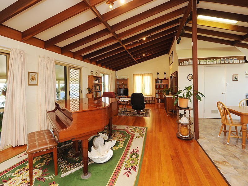 18 Auckland Street, Gladstone QLD 4680