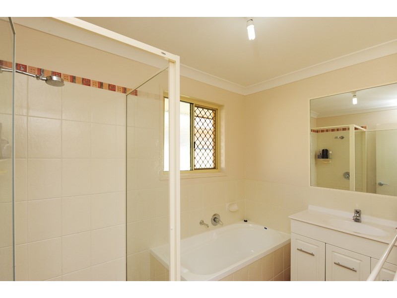 53 Sharyn Drive, New Auckland QLD 4680