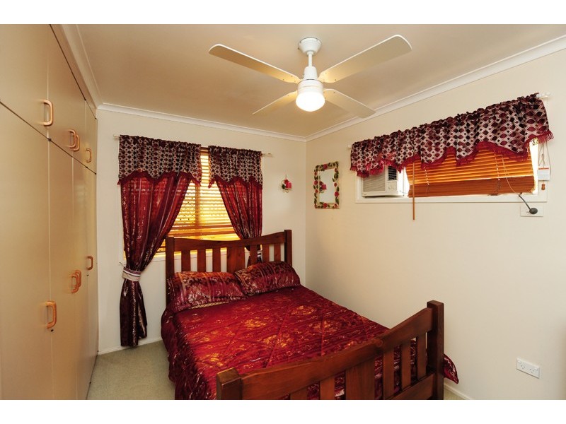 6 Heron Court, New Auckland QLD 4680