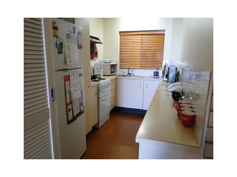 20/20 Barney Street, Barney Point QLD 4680