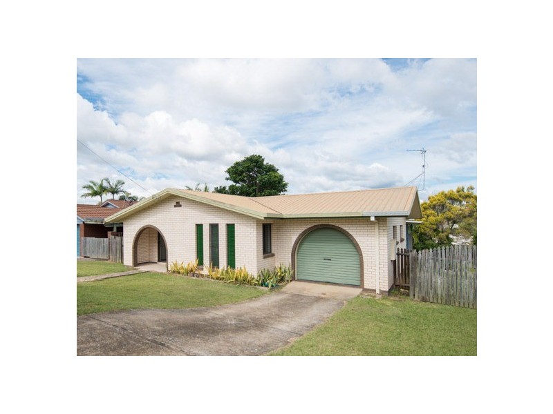 44 Gretel Drive, Clinton QLD 4680