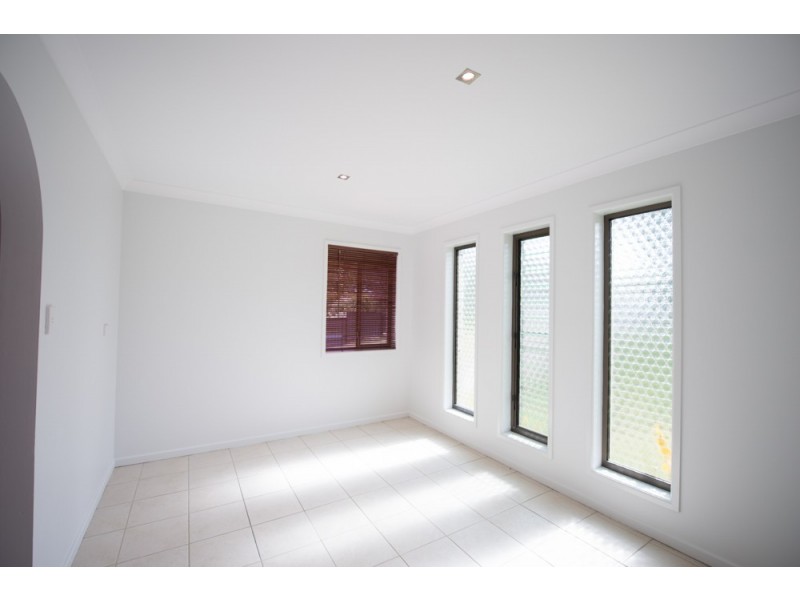 44 Gretel Drive, Clinton QLD 4680