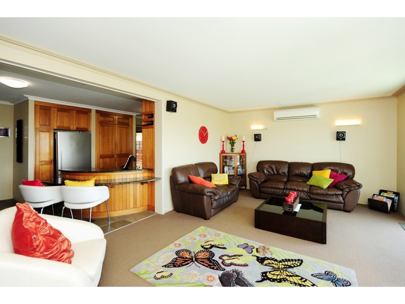 240 Goondoon Street, Gladstone QLD 4680