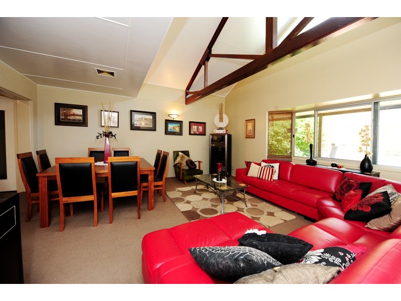 240 Goondoon Street, Gladstone QLD 4680