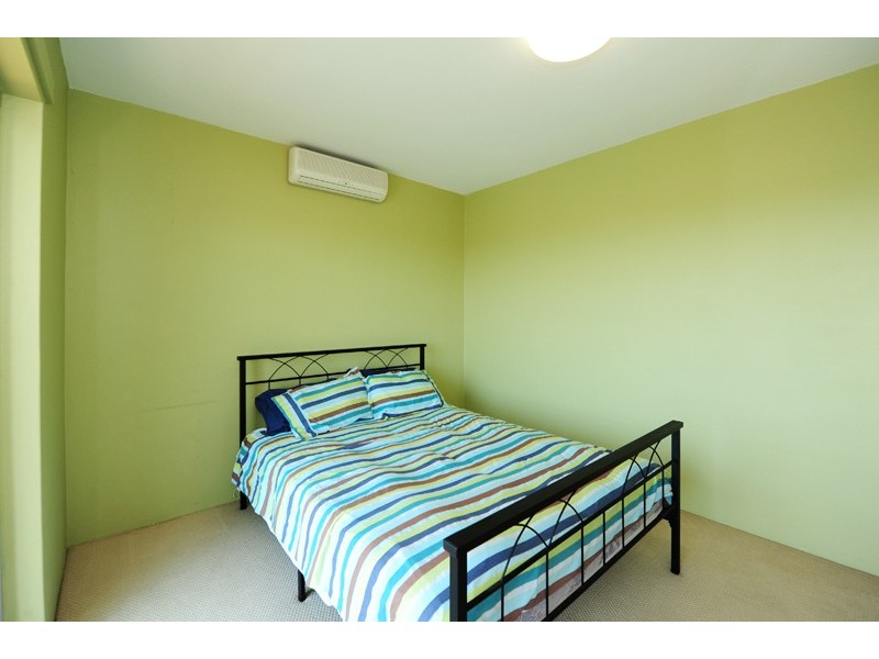 240 Goondoon Street, Gladstone QLD 4680