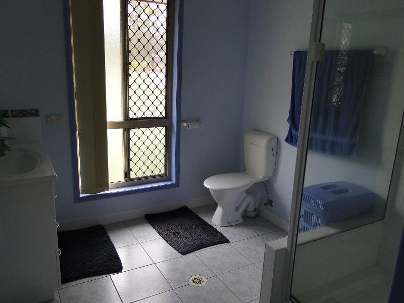 39 Flora, Beecher QLD 4680