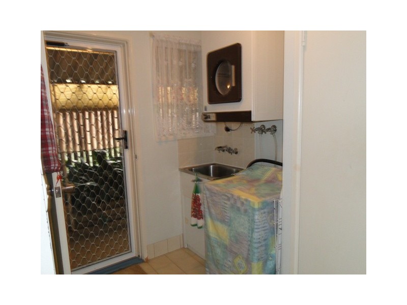 16 Erin Close, Gladstone QLD 4680