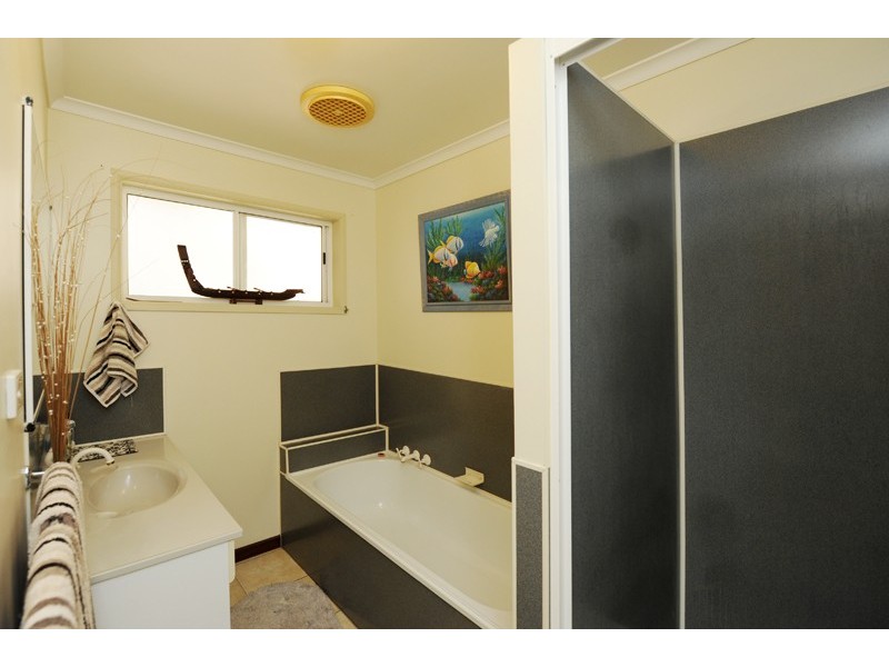 18 Bembooka Close, Gladstone QLD 4680