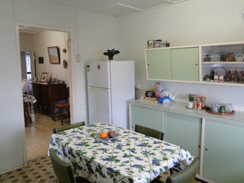 6 Off Lane, Gladstone QLD 4680