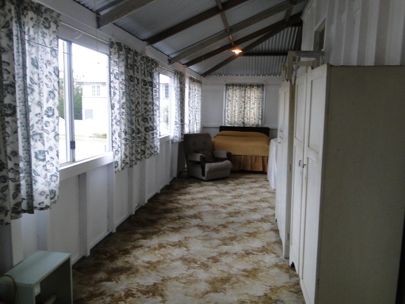 6 Off Lane, Gladstone QLD 4680