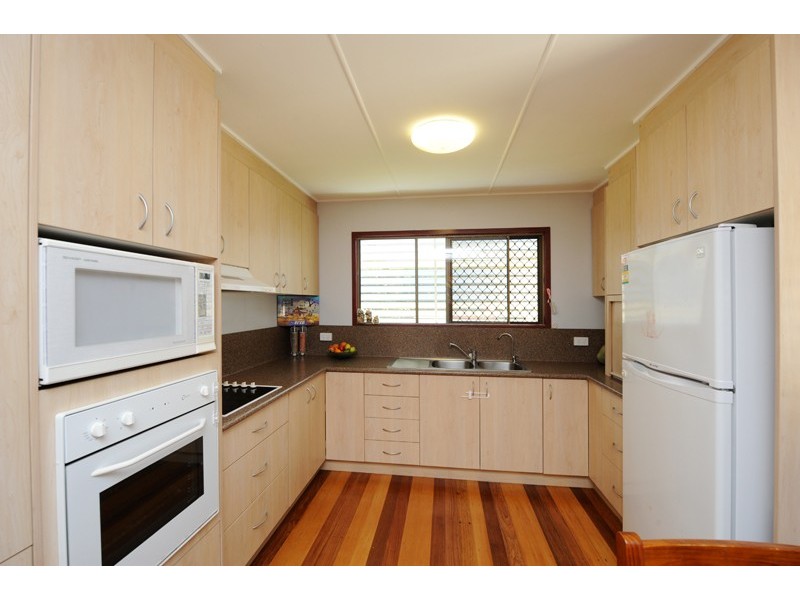 36 Pershouse Street, Gladstone QLD 4680