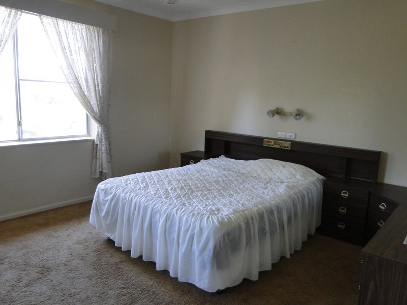 4 Bembooka Close, Gladstone QLD 4680