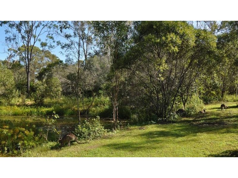 21 Lakeview Drive, Gin Gin QLD 4671