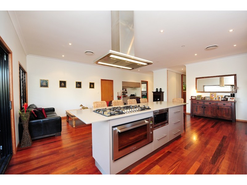 140 Flora Drive, Beecher QLD 4680