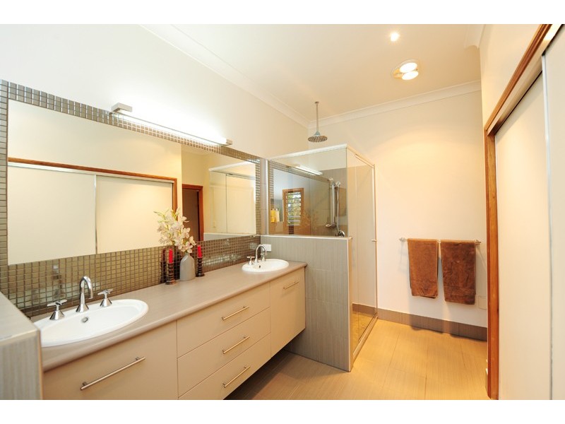 140 Flora Drive, Beecher QLD 4680