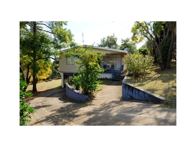 1 Peters Crescent, Gladstone QLD 4680