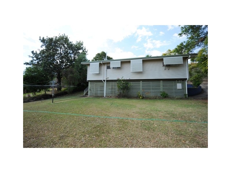1 Peters Crescent, Gladstone QLD 4680