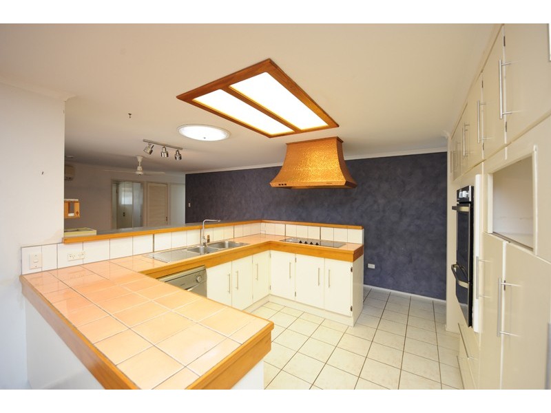 13 Ormiston Street, Gladstone QLD 4680