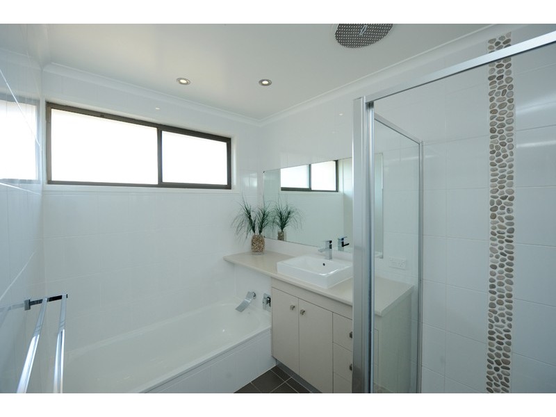 13 Ormiston Street, Gladstone QLD 4680