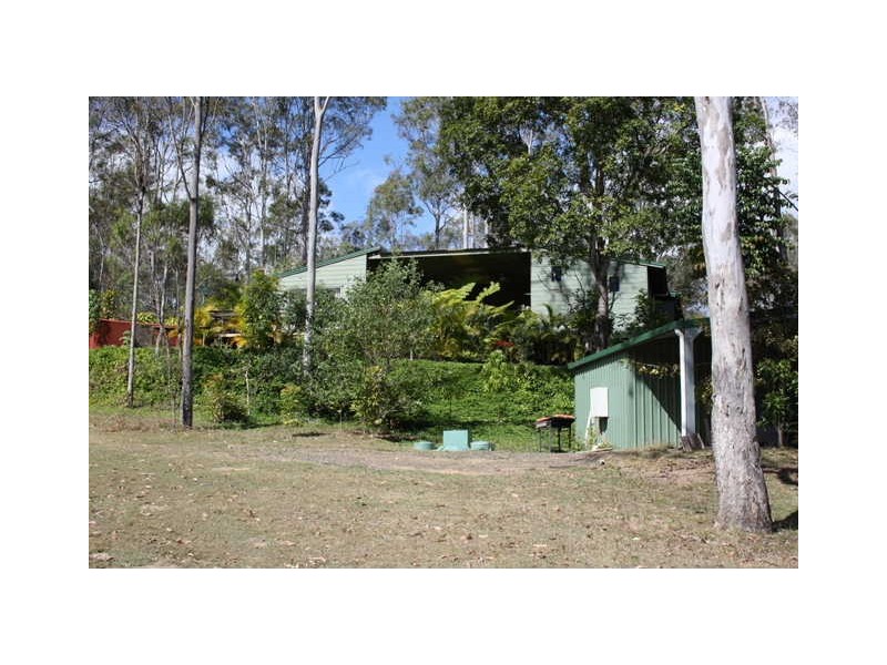 26 Lakeview Drive, Gin Gin QLD 4671