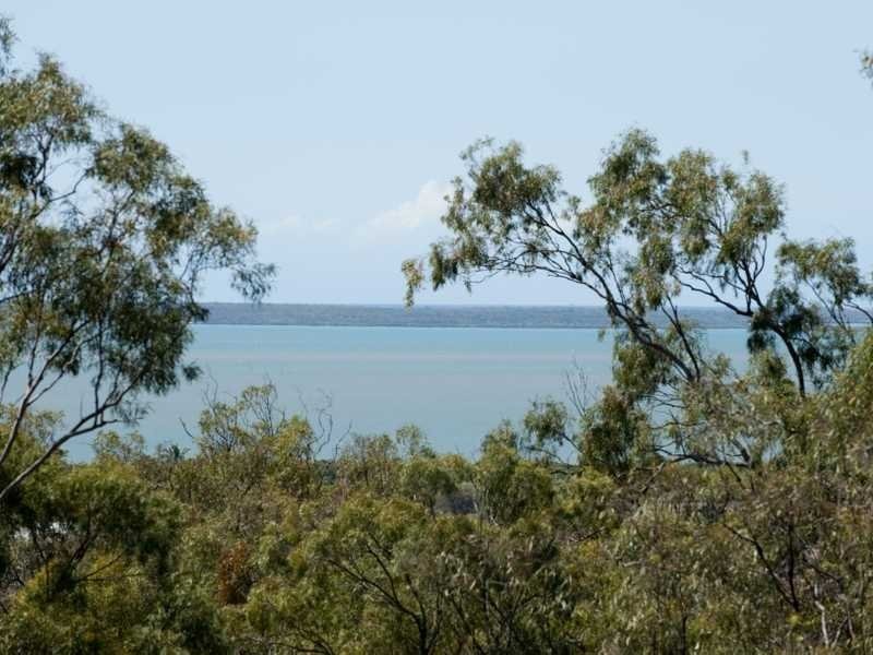 22 Dolphin Terrace, South Gladstone QLD 4680