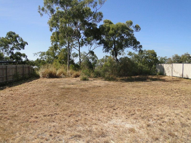 22 Dolphin Terrace, South Gladstone QLD 4680