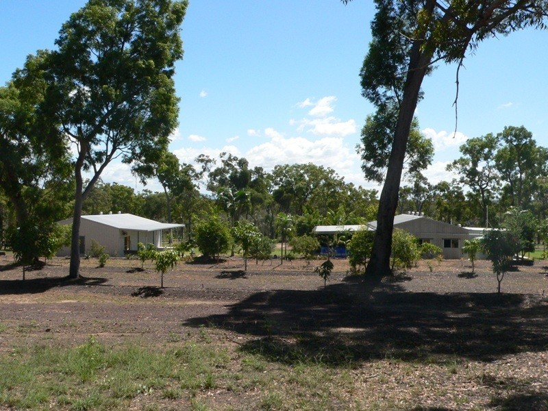 236 Maude Hill Road, Deepwater QLD 4674