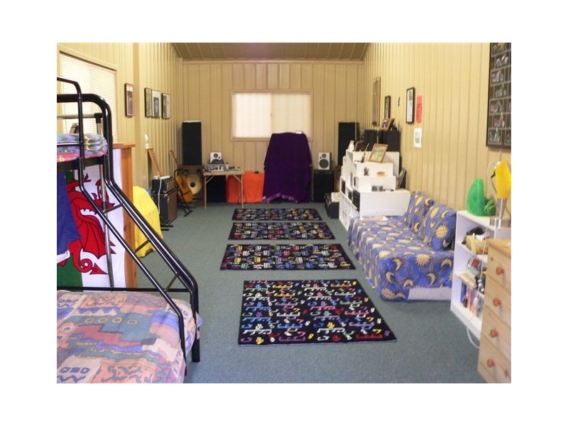 236 Maude Hill Road, Deepwater QLD 4674