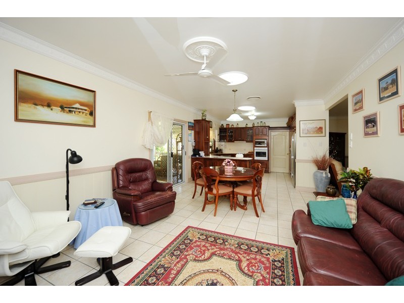 4 Katrina Boulevarde, Gladstone QLD 4680