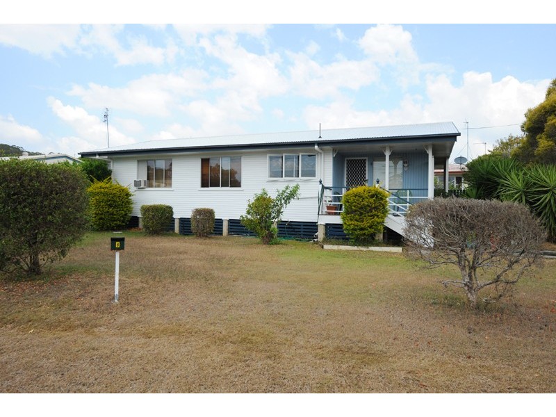 8 Larsen Street, Gladstone QLD 4680