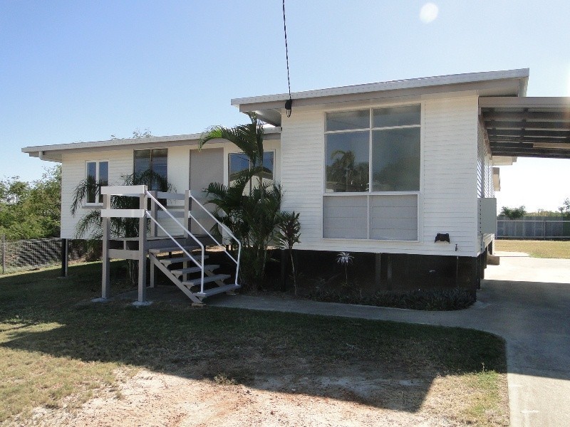 26 Mylne Street, West Gladstone QLD 4680
