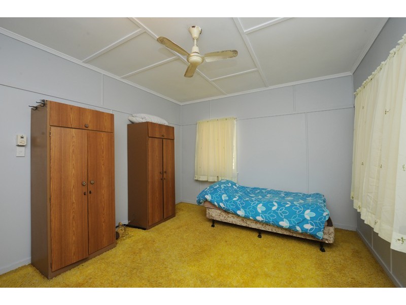 17 Friend Street, Barney Point QLD 4680