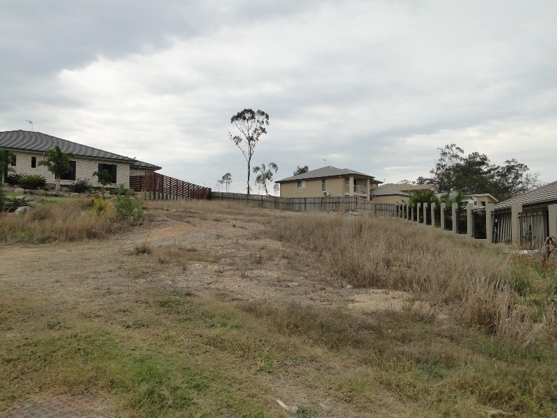 4 Petecost Close, Glen Eden QLD 4680