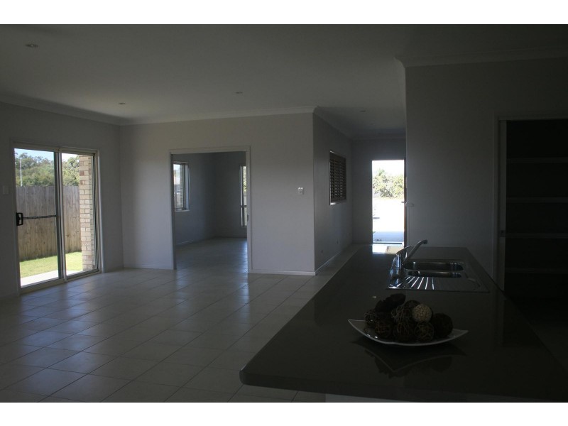 3 Honeyeater Court, Woodgate QLD 4660