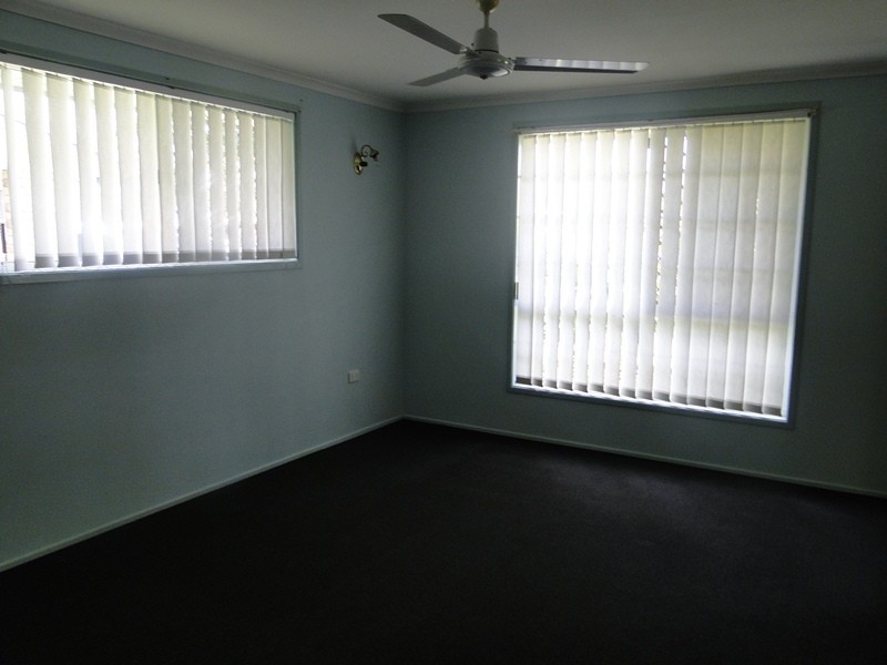 9 Carpentaria Close, Clinton QLD 4680