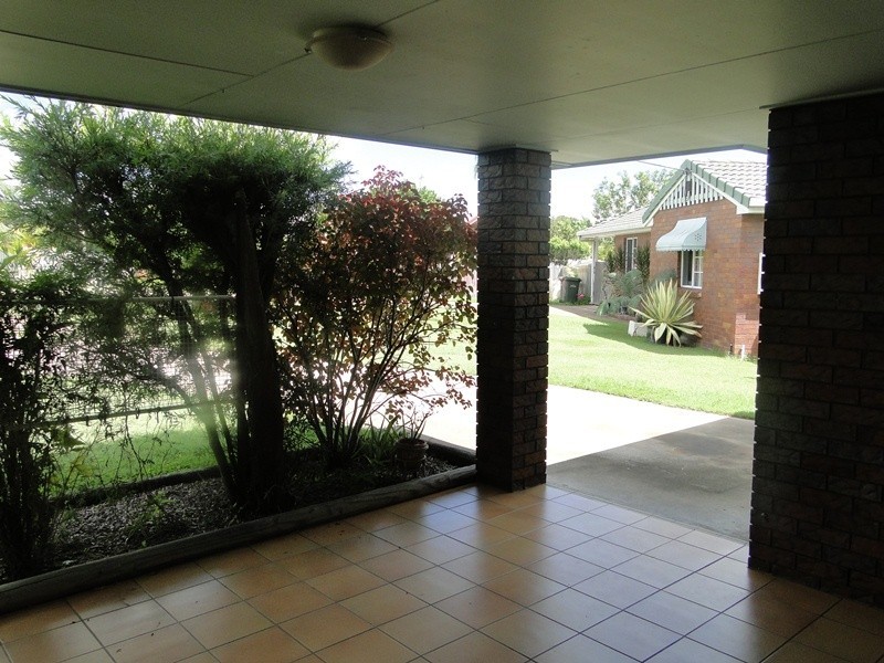 9 Carpentaria Close, Clinton QLD 4680