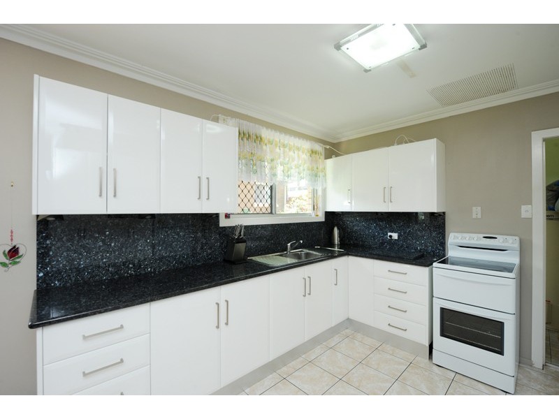 7 Roe Street, Gladstone QLD 4680